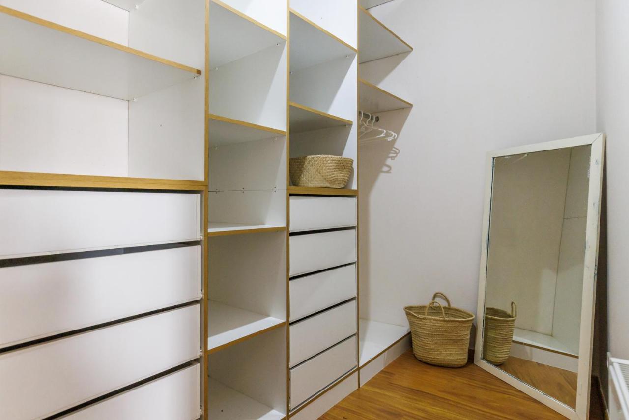Petradi Town Apartment Skopelos Town Bagian luar foto